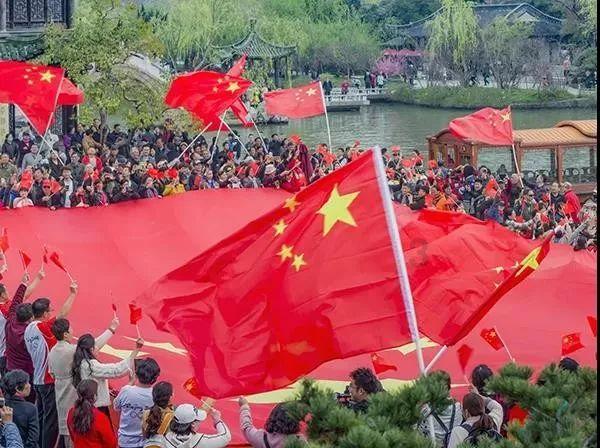 可爱奥莉甜美夏装